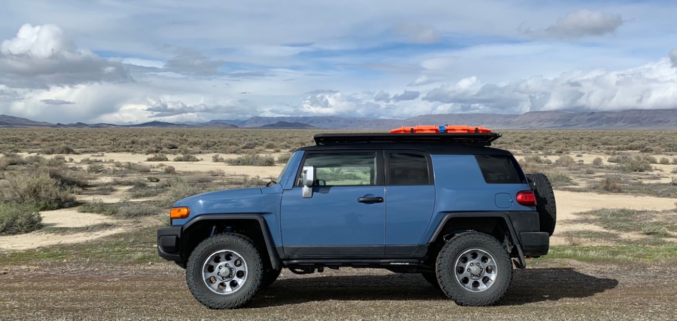 Тойота FJ Cruiser новый