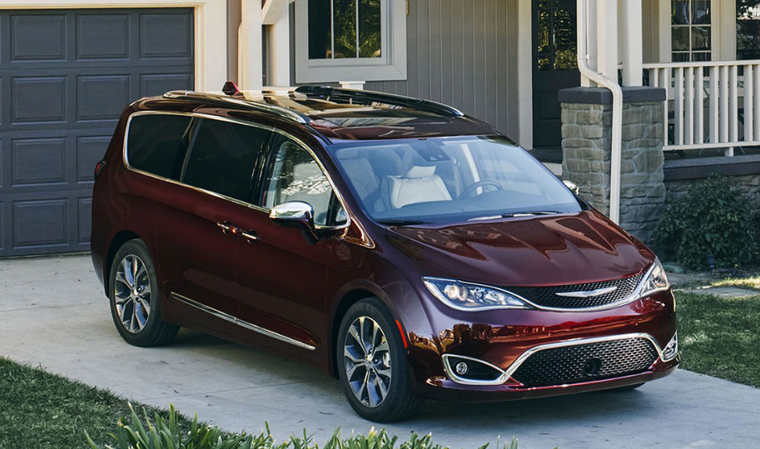 Chrysler pacifica. Chrysler Pacifica 2020. Chrysler Pacifica 2021. Минивэн Крайслер Пацифика. Chrysler Pacifica 2019.